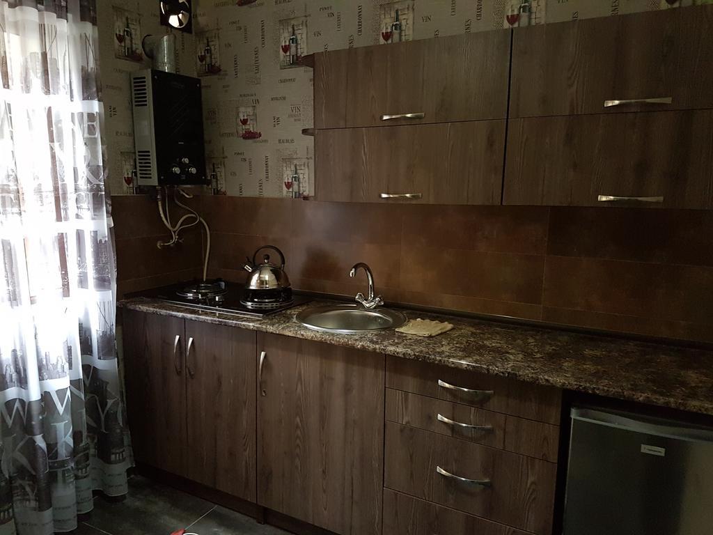 Отель Emi House Боржоми Экстерьер фото